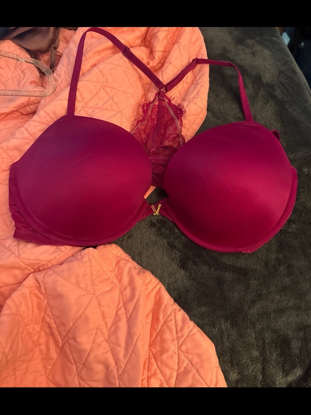 Victoria’s Secret Women's T-Back Push-Up Bra in Deep Magenta Sz: 38D